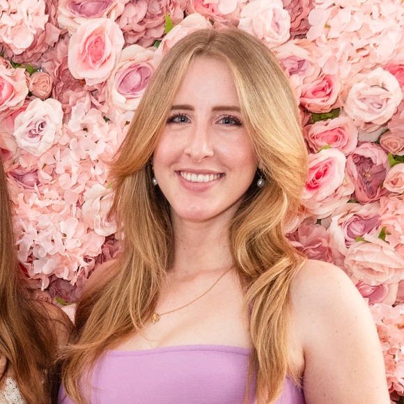 Meet your Posher, Madeline - Picture 1 of 1